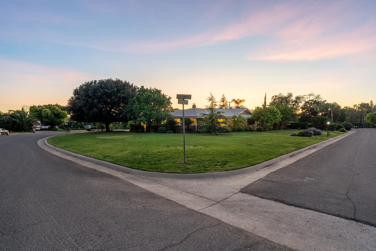 5890 E Dwight Way, Fresno, CA 93727