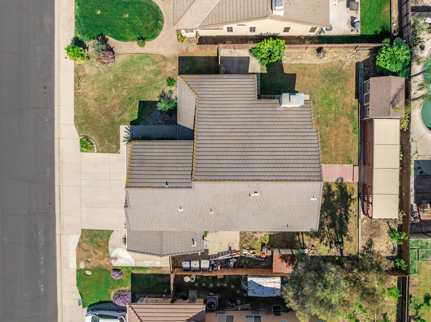 865 McKelvy Ave, Clovis, CA 93611