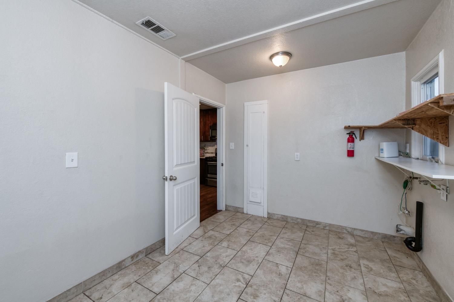 1104 E Fedora Ave, Fresno, CA 93704