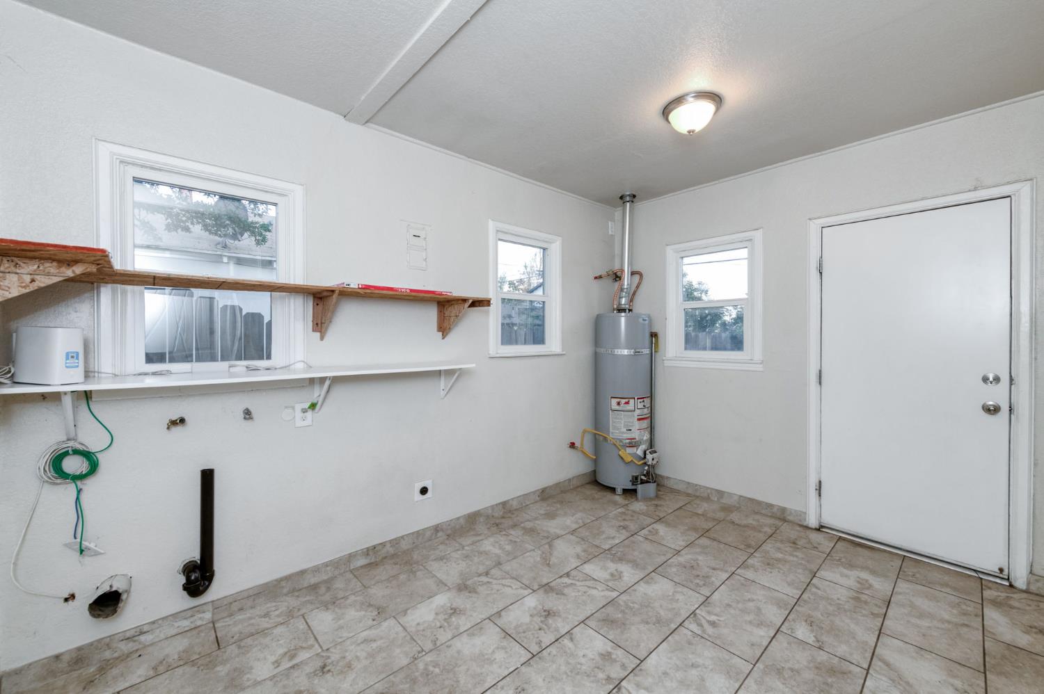 1104 E Fedora Ave, Fresno, CA 93704