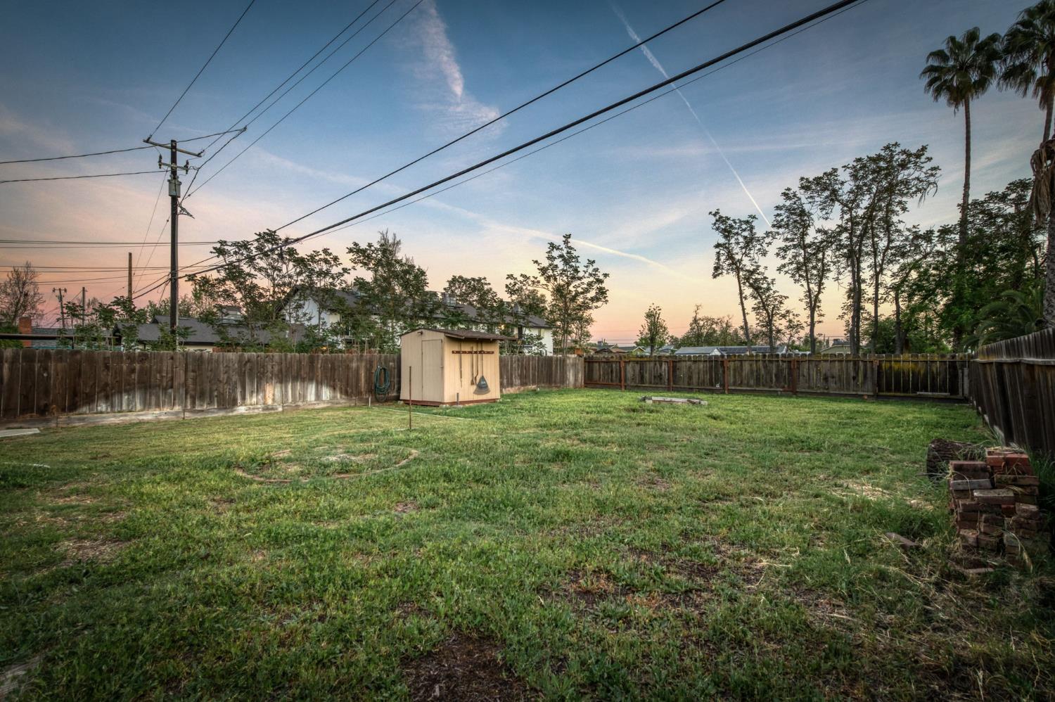 1104 E Fedora Ave, Fresno, CA 93704