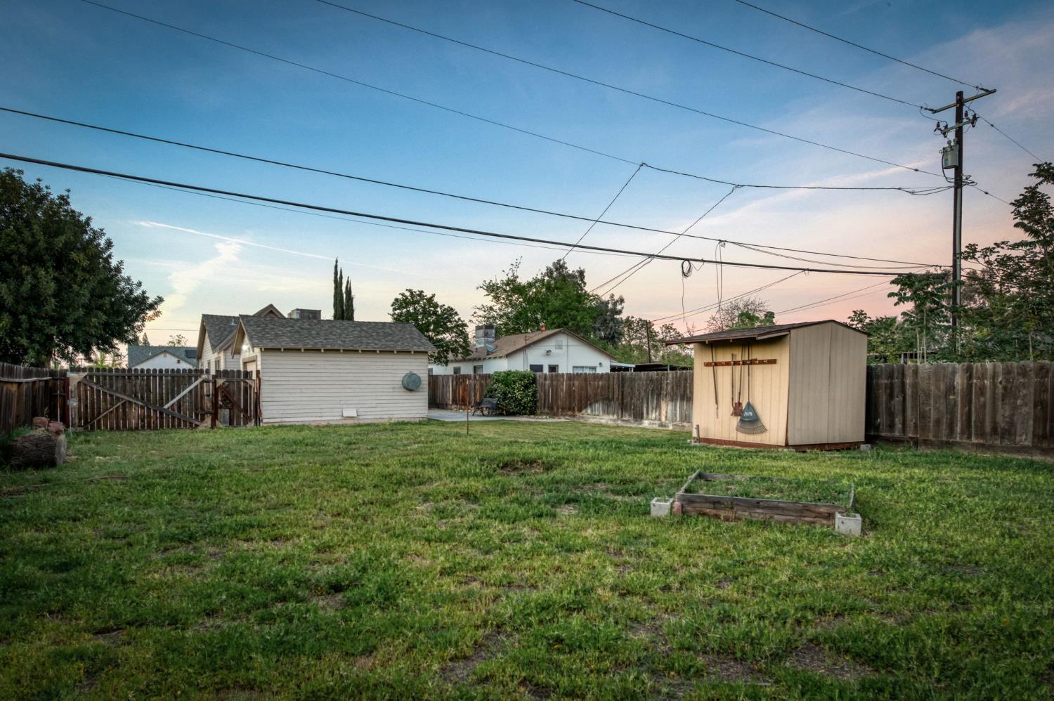 1104 E Fedora Ave, Fresno, CA 93704