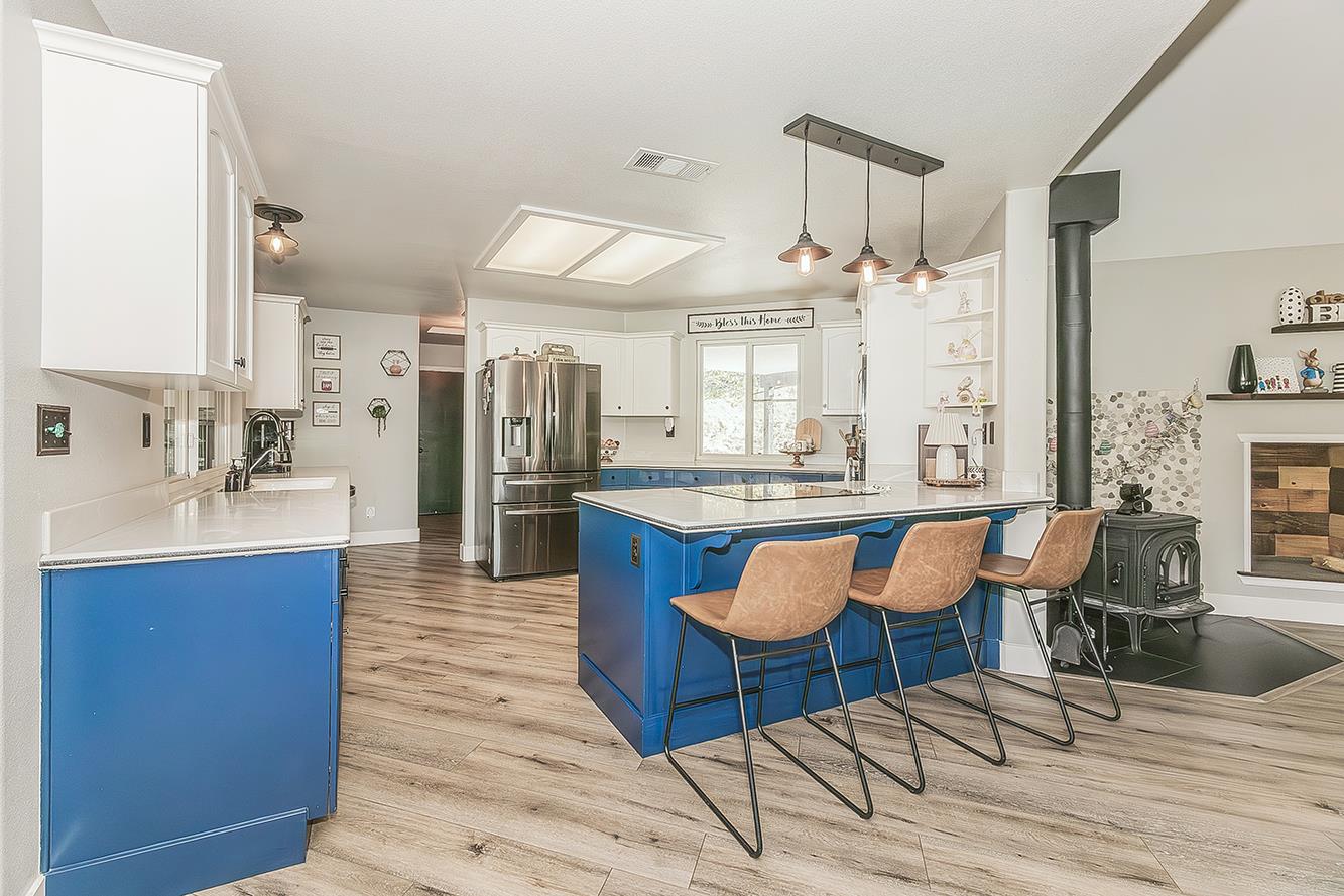 27118 Redhawk Ln, Clovis, CA 93619