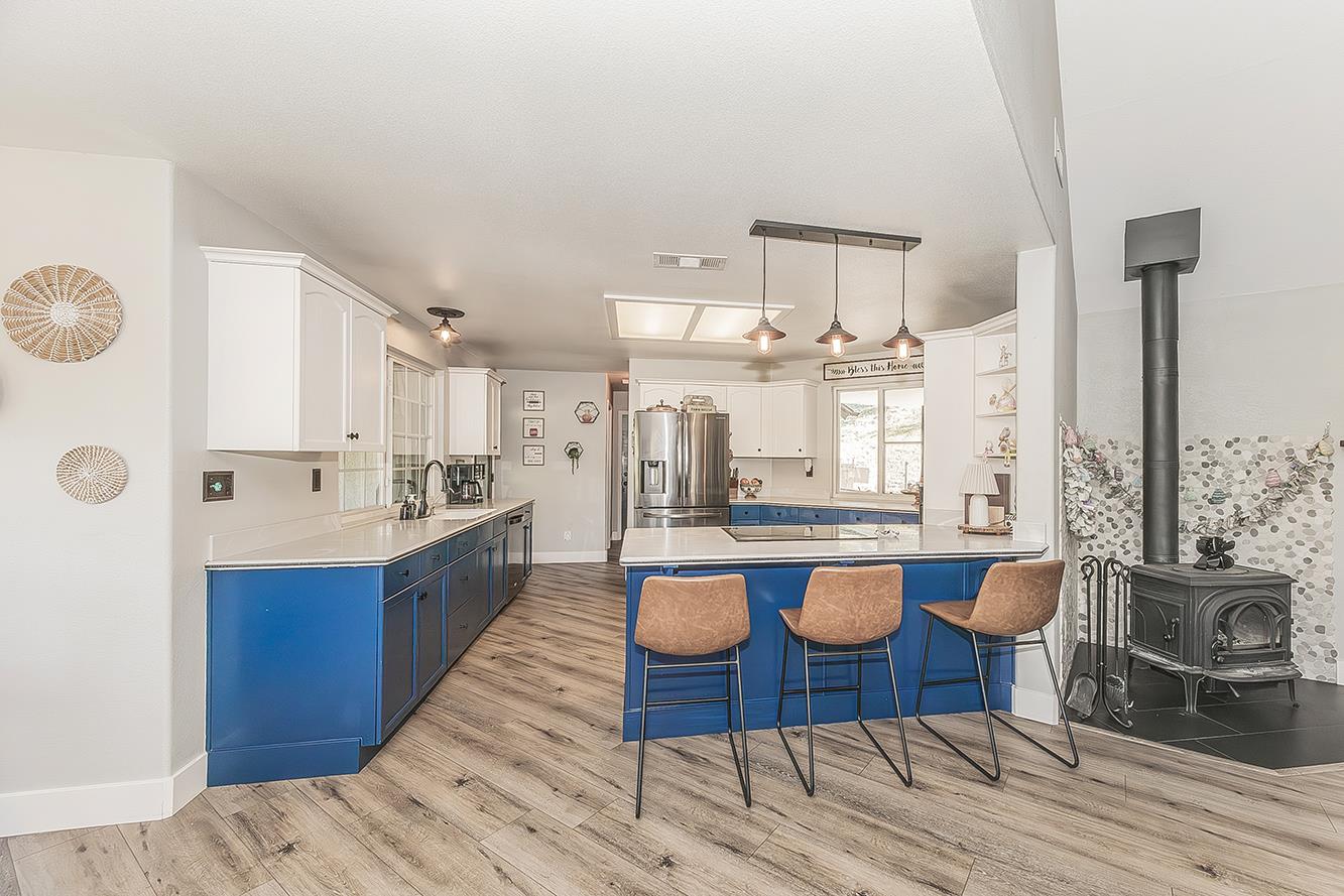 27118 Redhawk Ln, Clovis, CA 93619