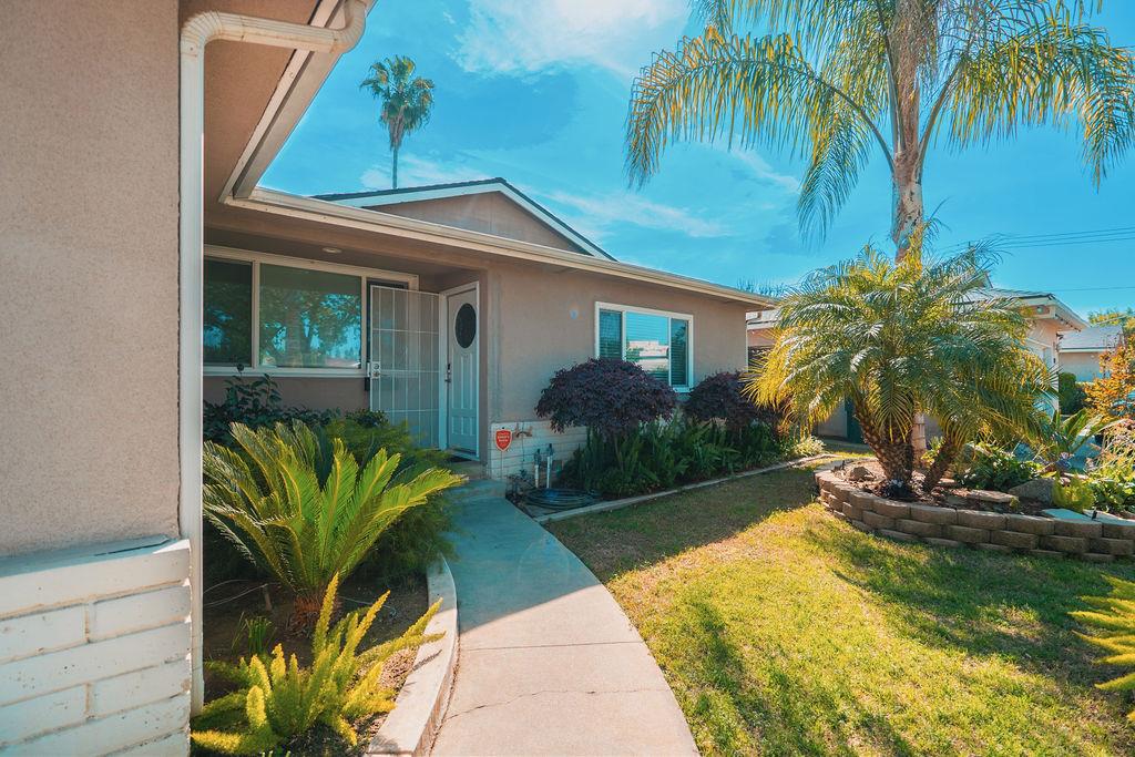 1431 E Paul Ave, Fresno, CA 93710