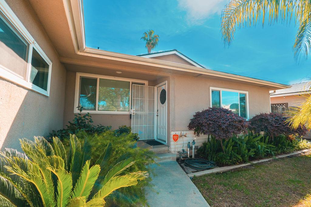 1431 E Paul Ave, Fresno, CA 93710