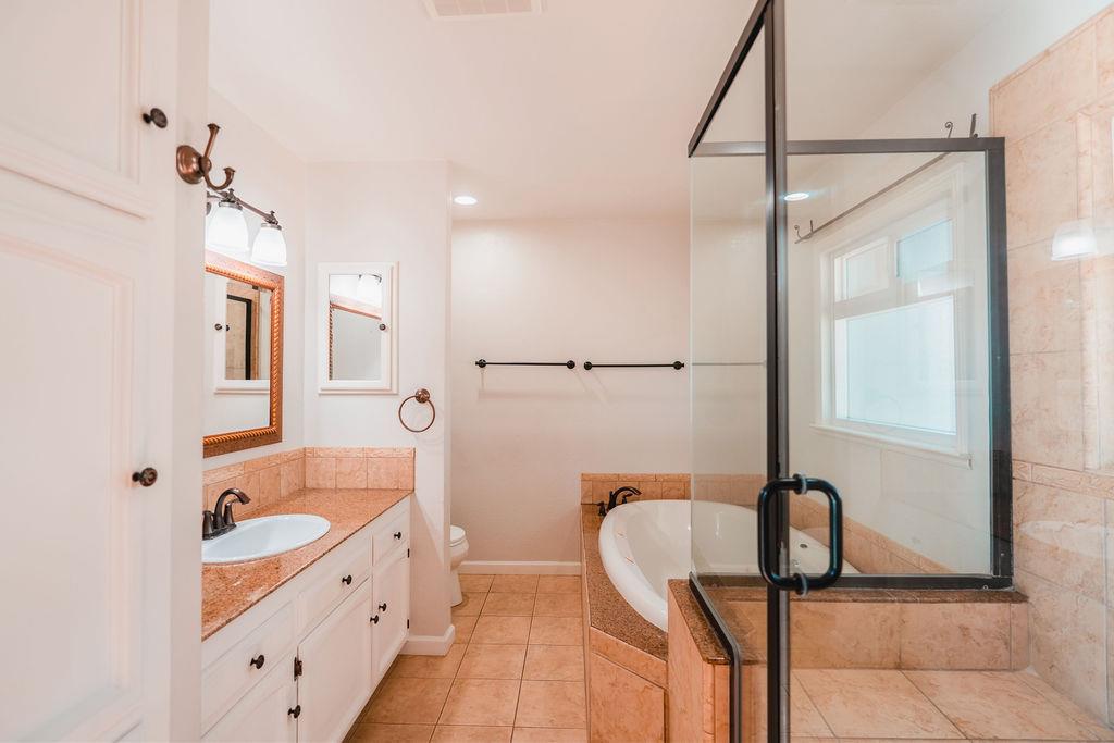 1431 E Paul Ave, Fresno, CA 93710