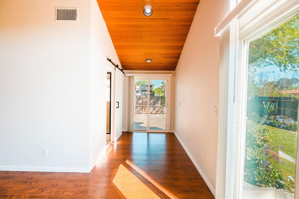 1431 E Paul Ave, Fresno, CA 93710