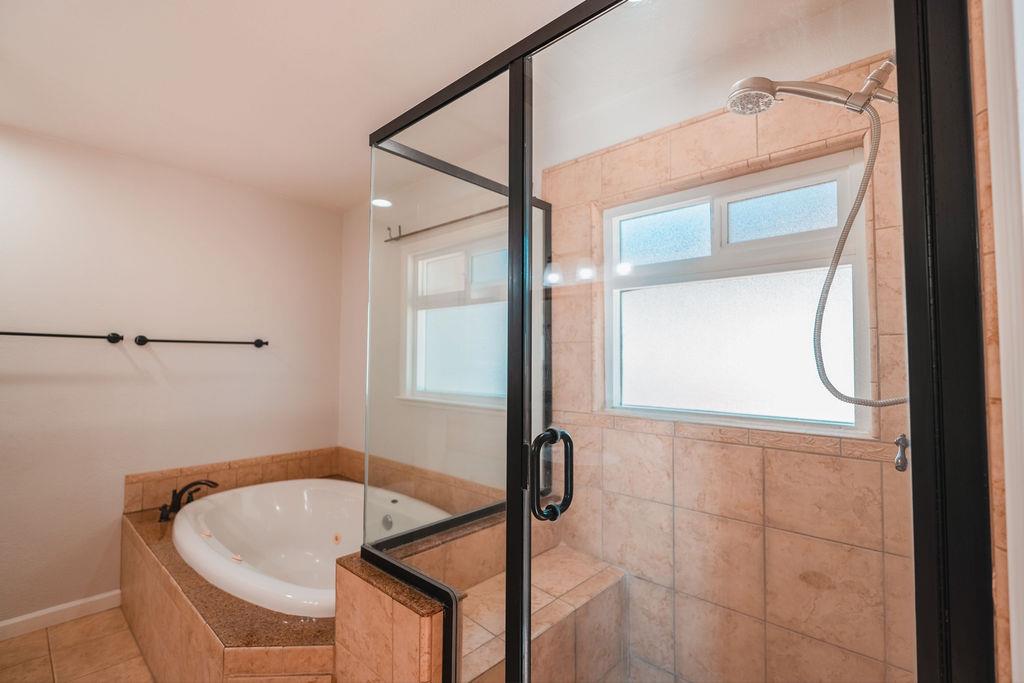 1431 E Paul Ave, Fresno, CA 93710