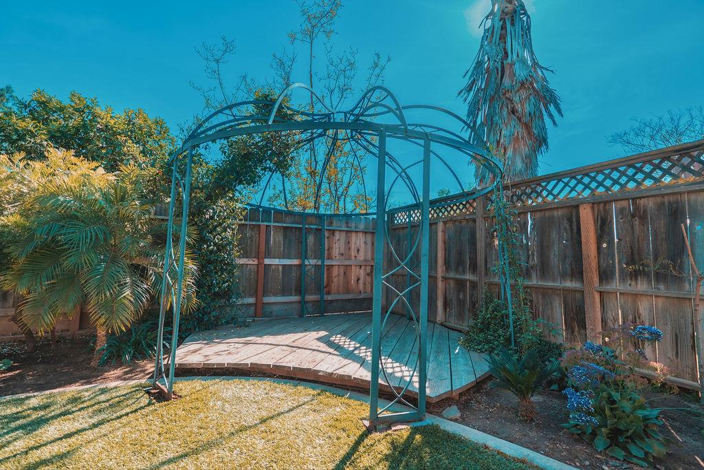 1431 E Paul Ave, Fresno, CA 93710