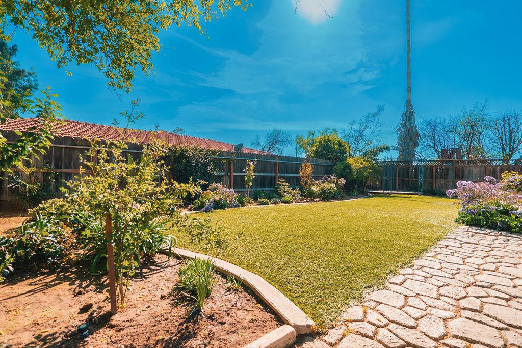 1431 E Paul Ave, Fresno, CA 93710