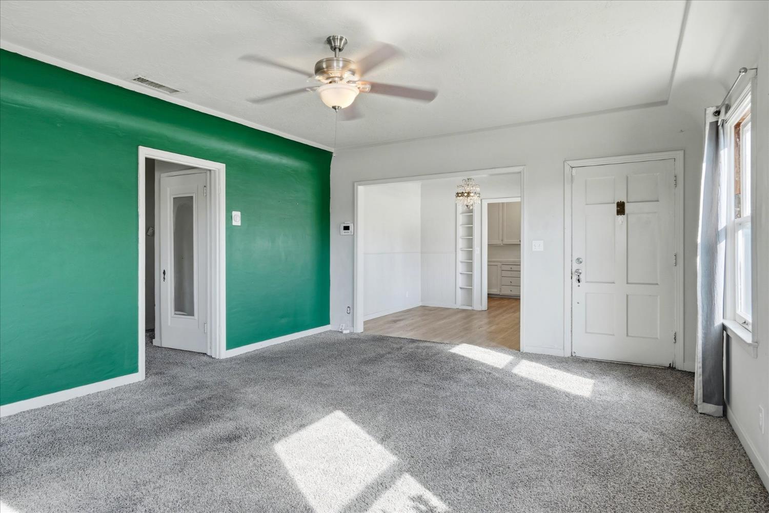 407 N Chestnut Ave, Fresno, CA 93702