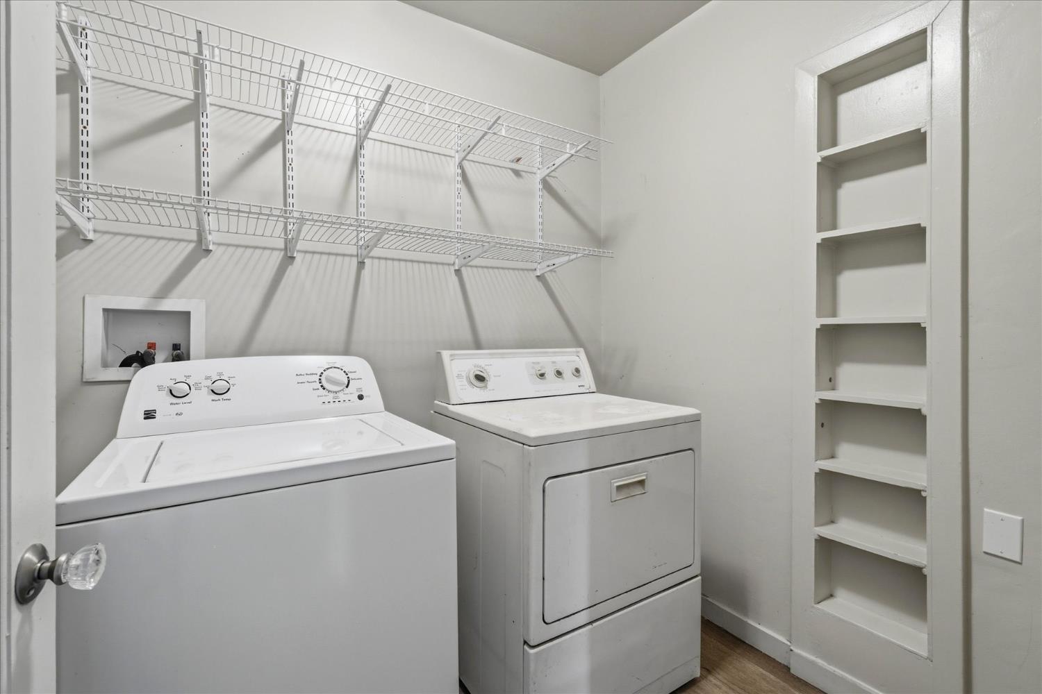 407 N Chestnut Ave, Fresno, CA 93702