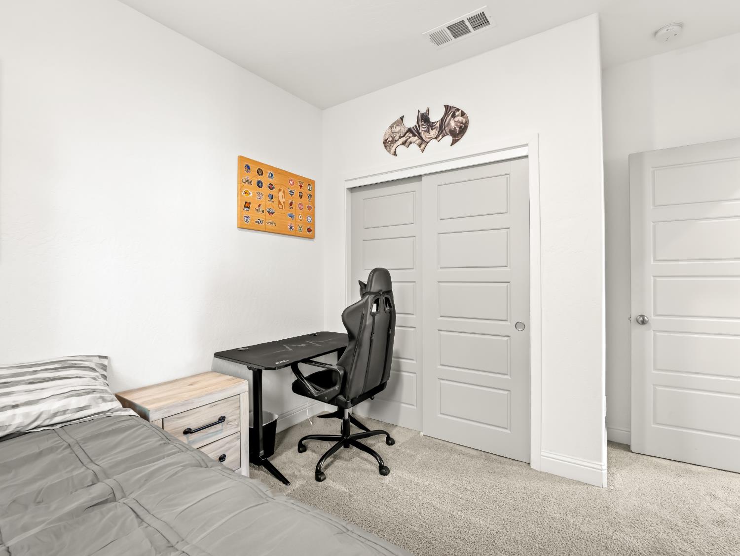 7073 W Poe Ave, Fresno, CA 93723