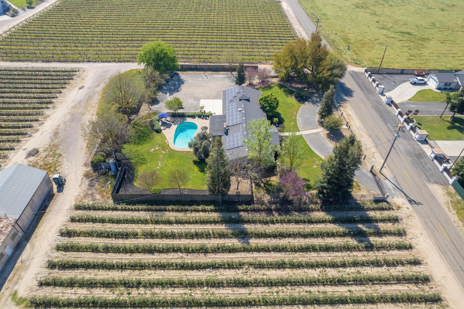 5650 S De Wolf Ave, Fowler, CA 93625