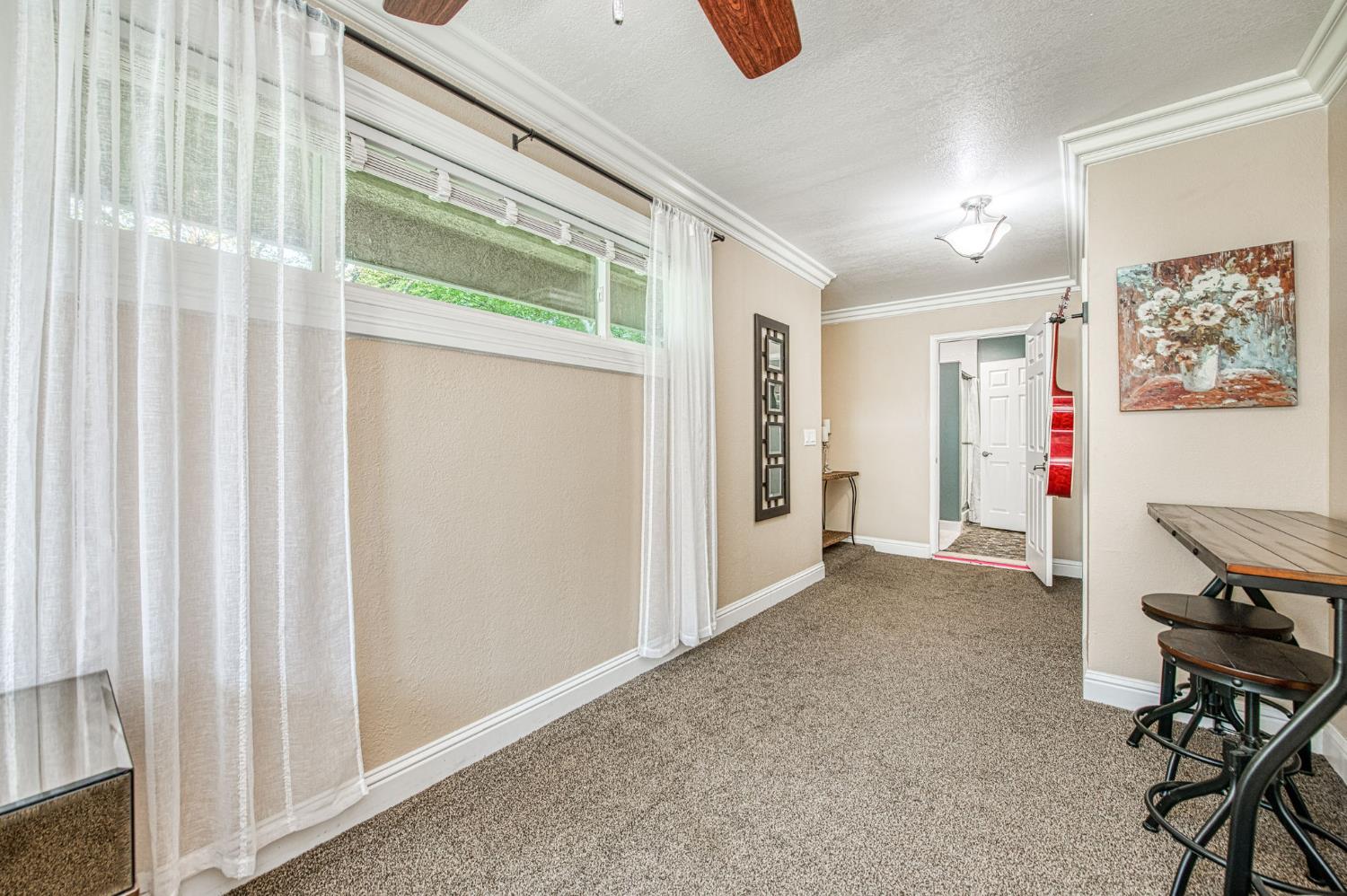 5650 S De Wolf Ave, Fowler, CA 93625