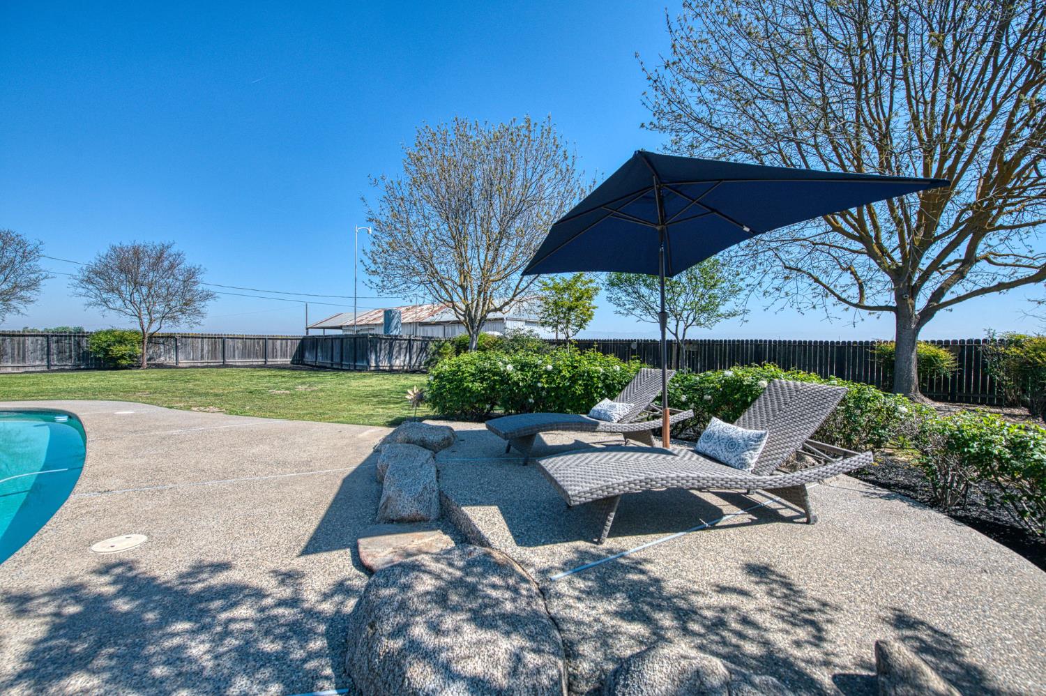 5650 S De Wolf Ave, Fowler, CA 93625