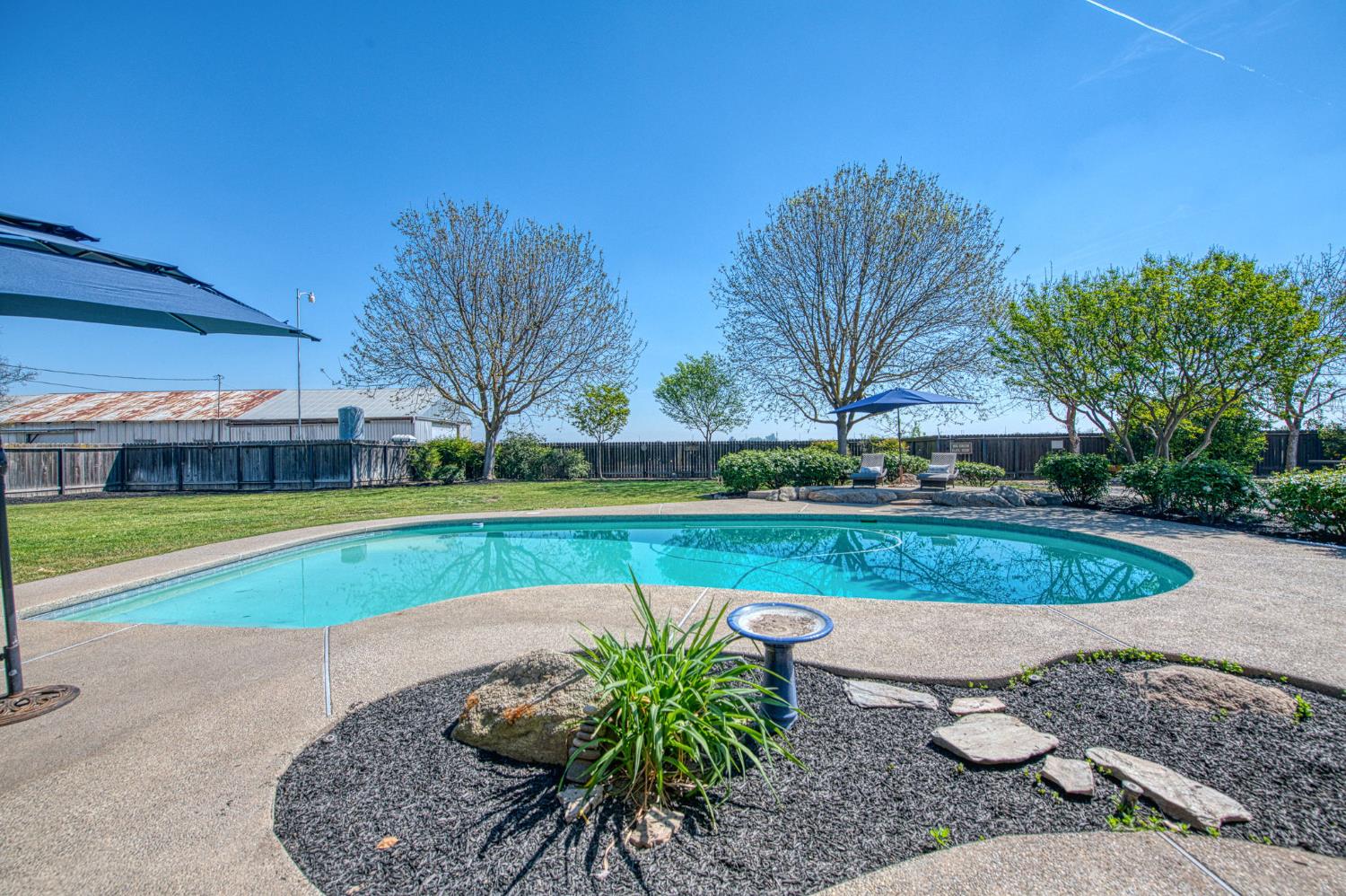 5650 S De Wolf Ave, Fowler, CA 93625