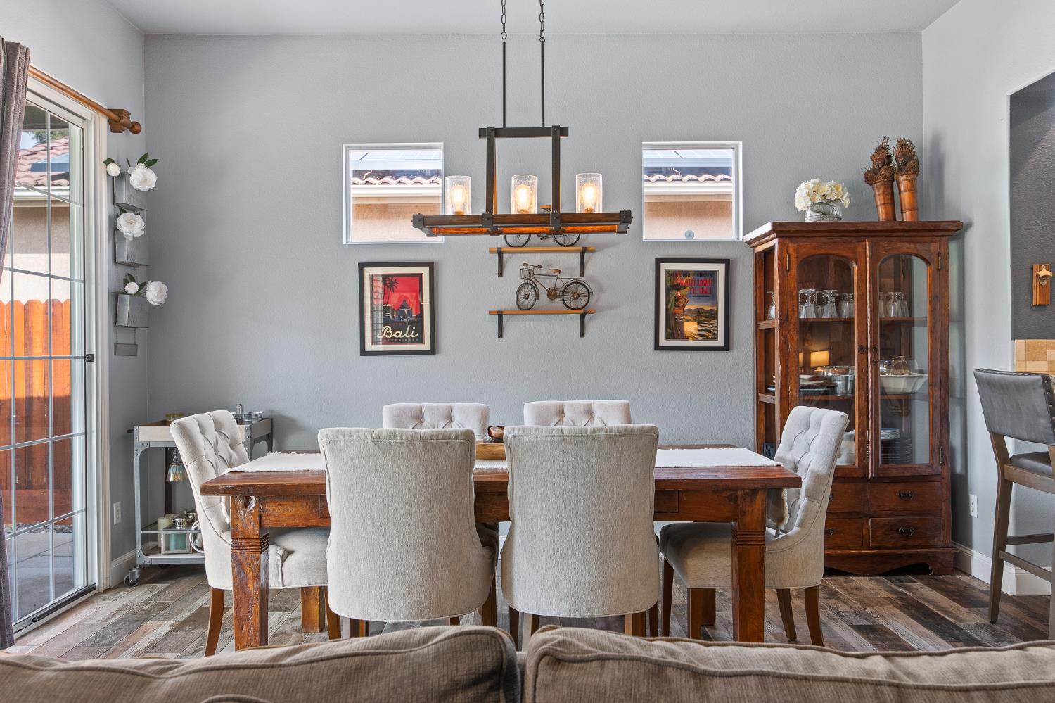 9383 N Dearing, Fresno, CA 93720