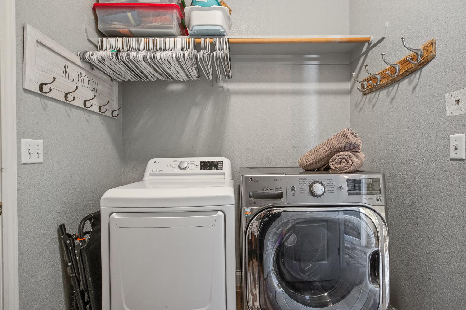 9383 N Dearing, Fresno, CA 93720