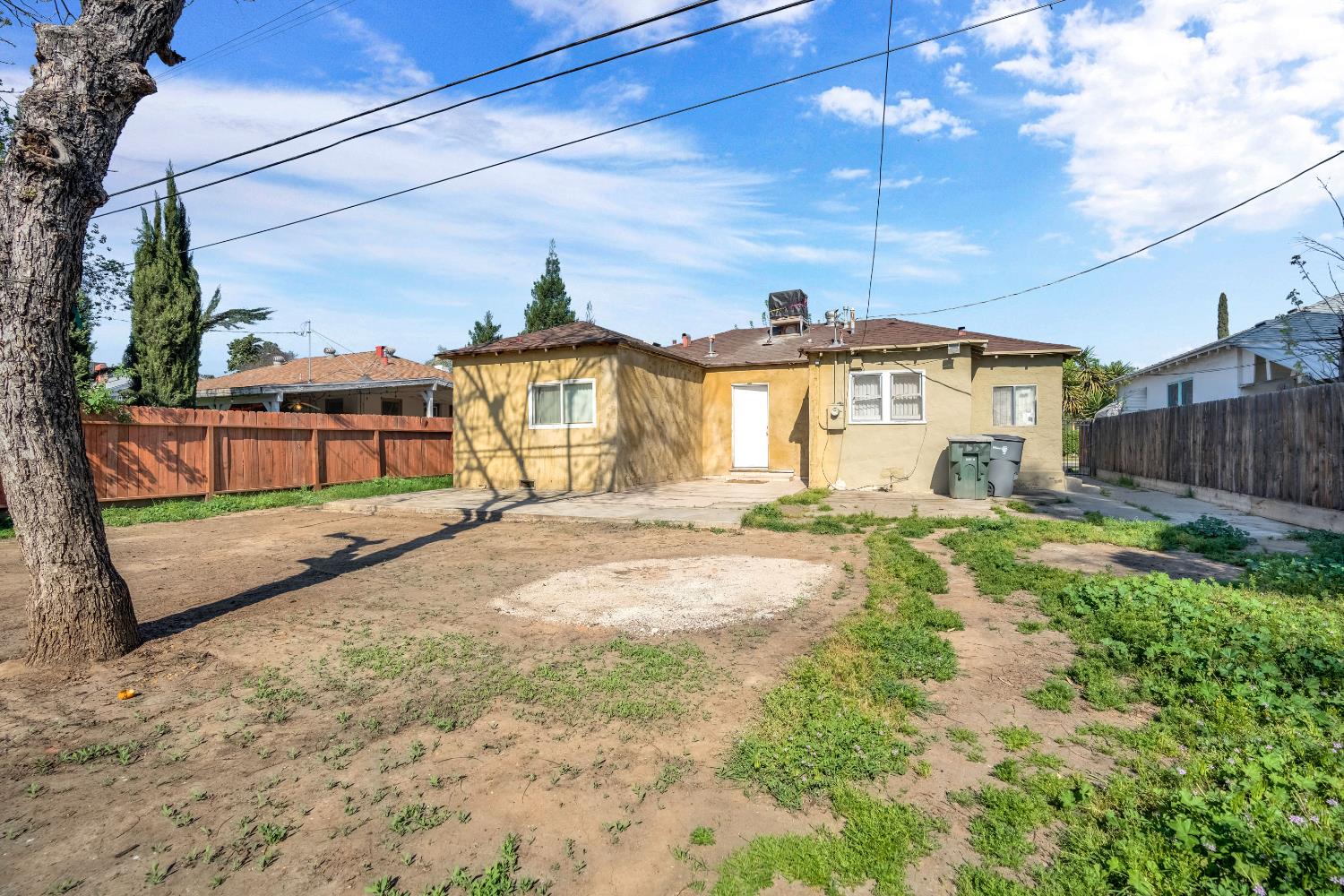 4332 E Ball Ave, Fresno, CA 93702
