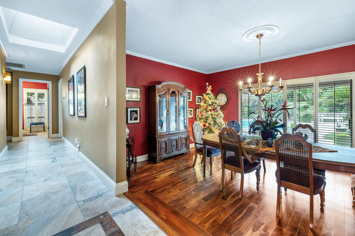 5627 N Kavanagh Ave, Fresno, CA 93711