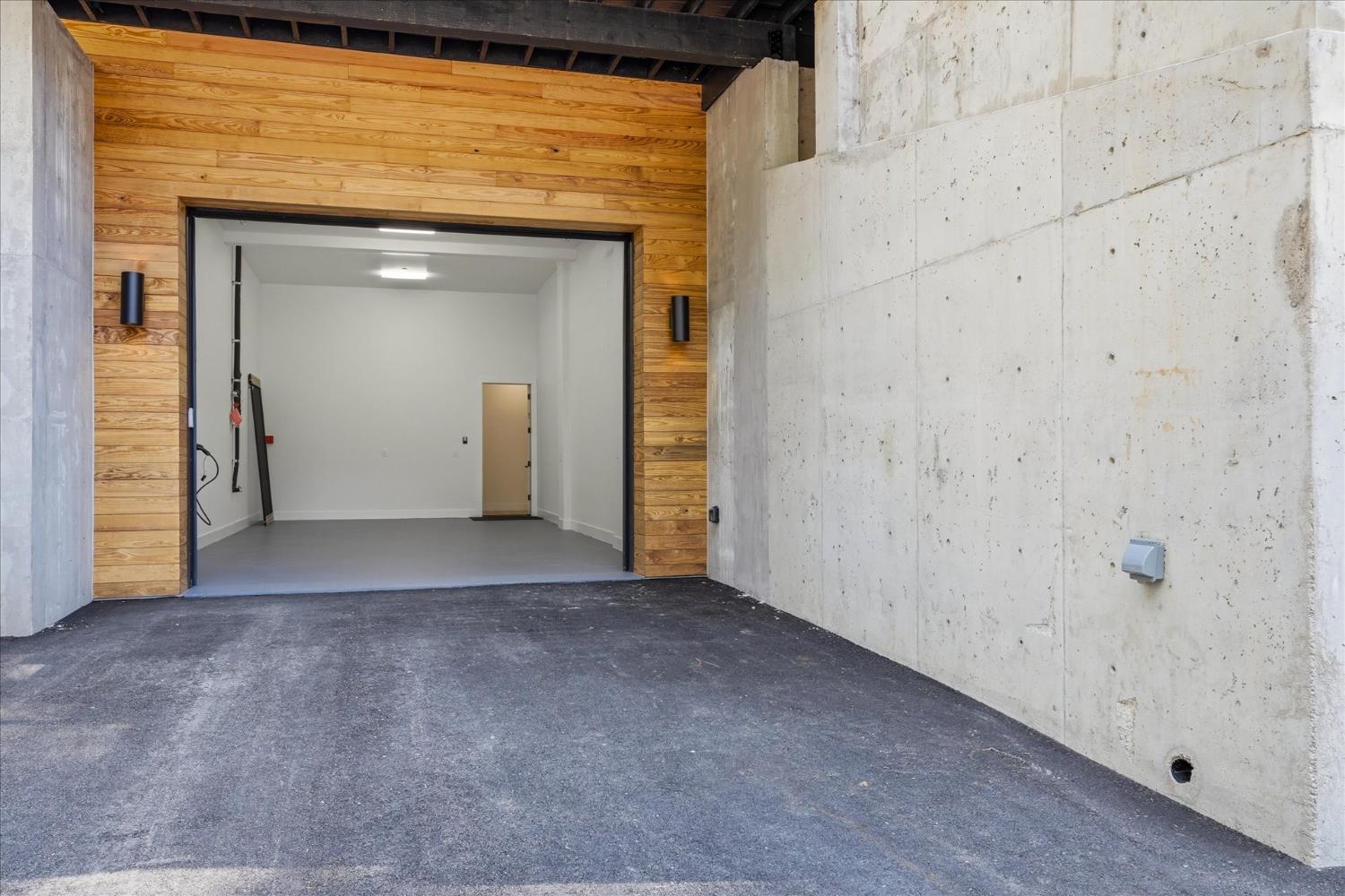 7175 Yosemite Park Way, Yosemite West, CA 95389