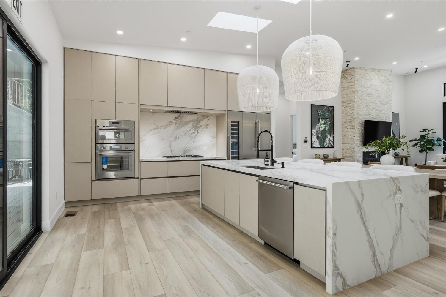 7175 Yosemite Park Way, Yosemite West, CA 95389