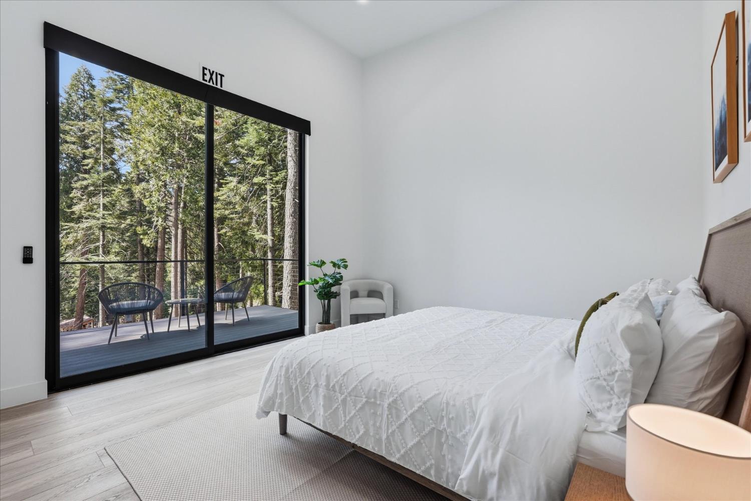 7175 Yosemite Park Way, Yosemite West, CA 95389