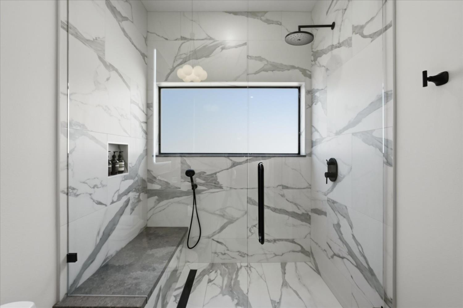 7175 Yosemite Park Way, Yosemite West, CA 95389