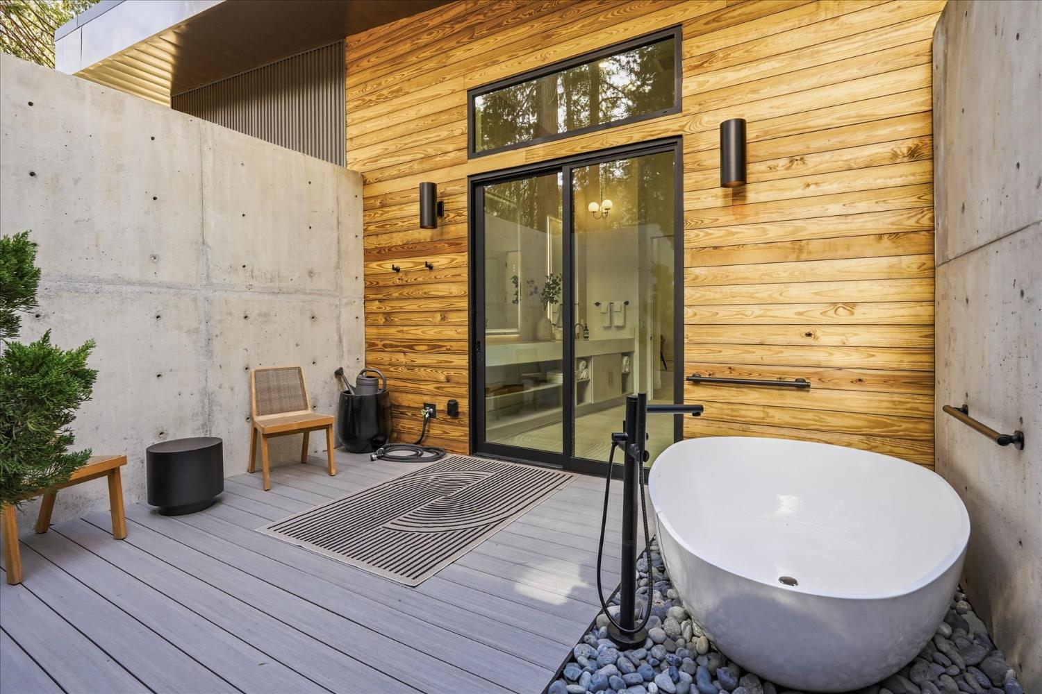 7175 Yosemite Park Way, Yosemite West, CA 95389