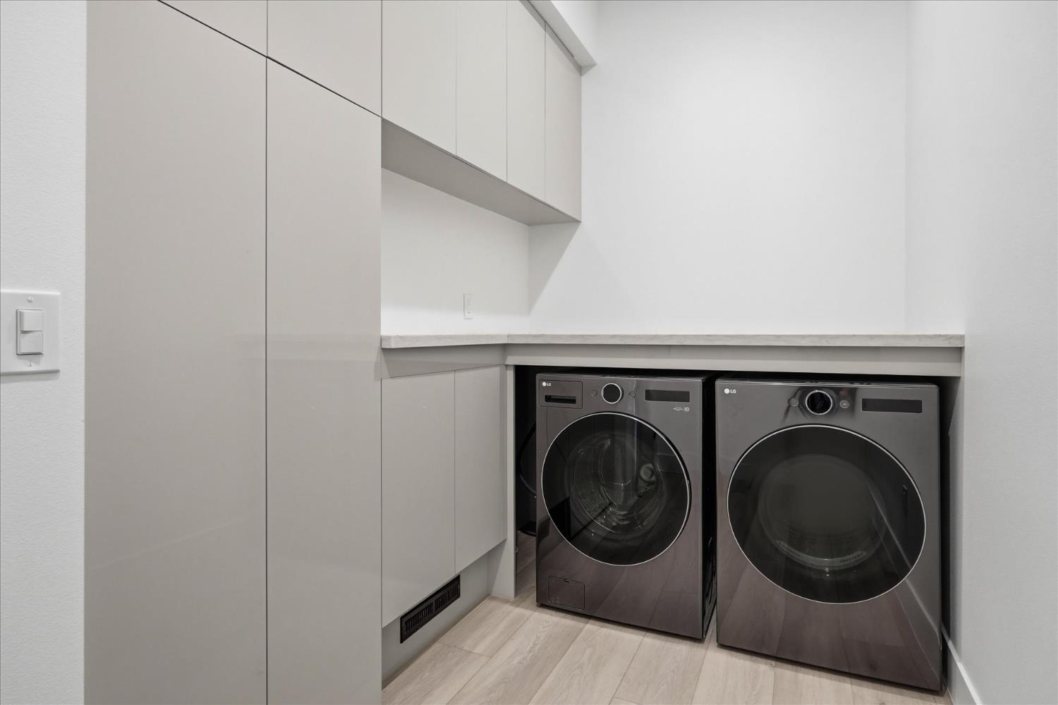 7175 Yosemite Park Way, Yosemite West, CA 95389