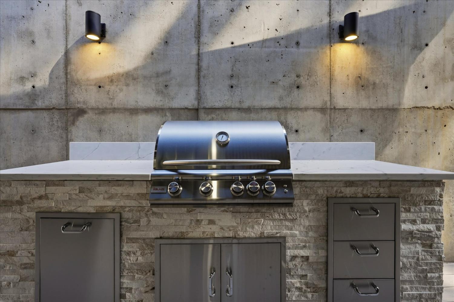 7175 Yosemite Park Way, Yosemite West, CA 95389