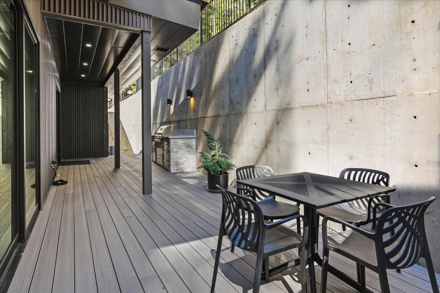 7175 Yosemite Park Way, Yosemite West, CA 95389