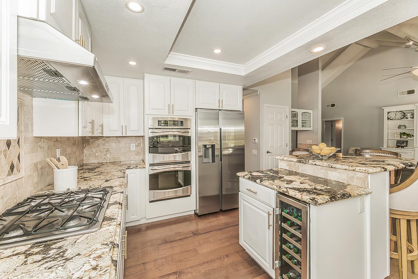 598 E Serena, Fresno, CA 93720