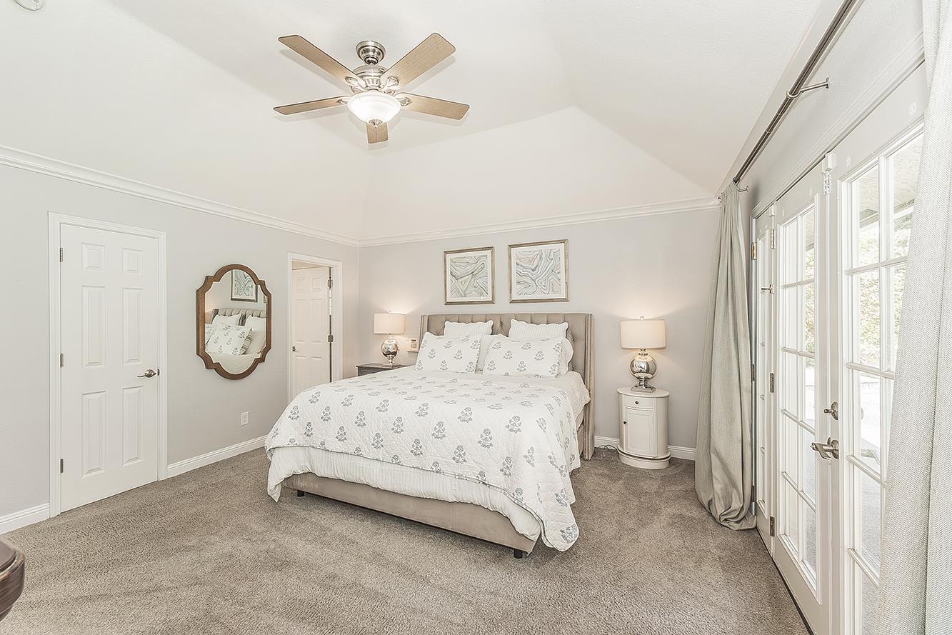 598 E Serena, Fresno, CA 93720