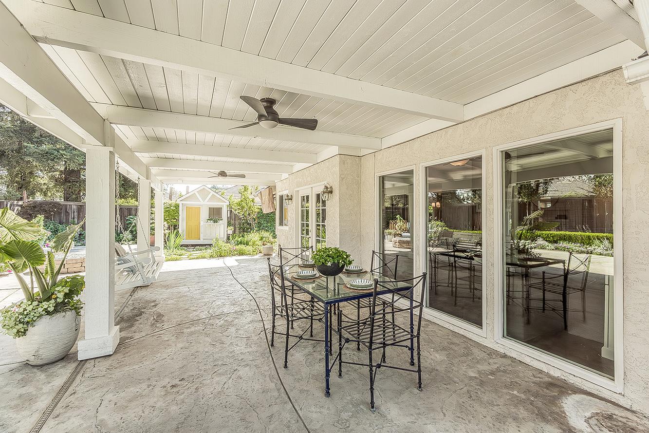 598 E Serena, Fresno, CA 93720