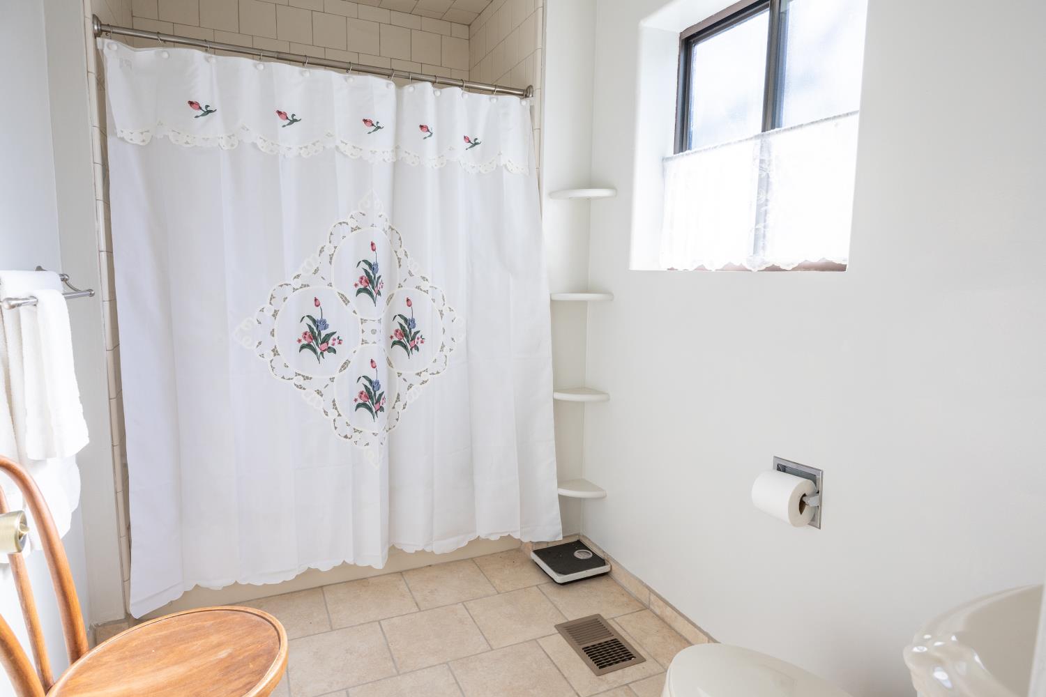 7501 Yosemite Park Way, Yosemite West, CA 95389