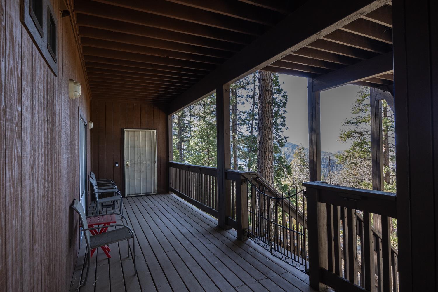 7501 Yosemite Park Way, Yosemite West, CA 95389