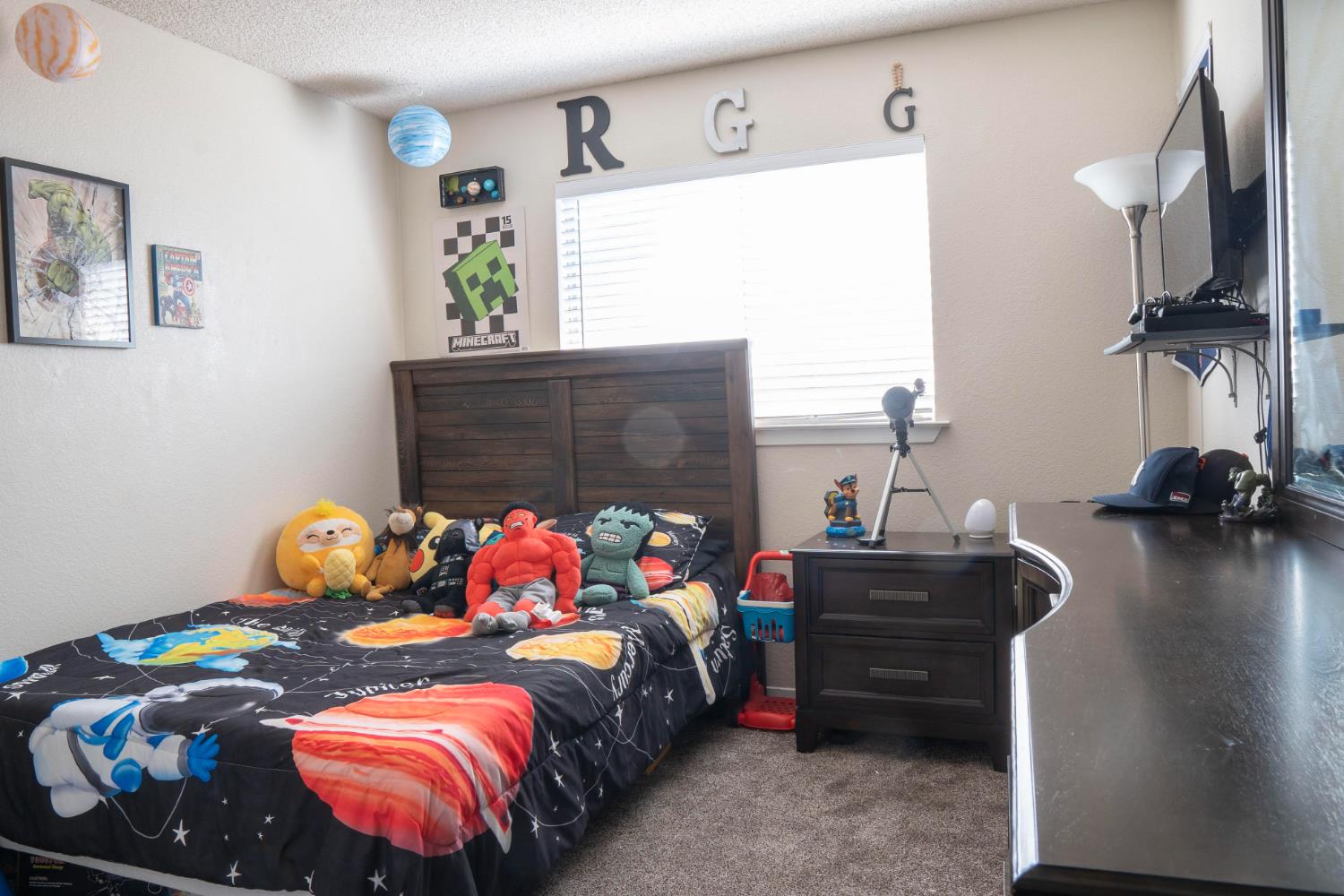 5310 W Sussex Way, Fresno, CA 93722