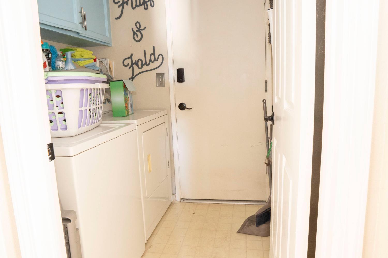 5310 W Sussex Way, Fresno, CA 93722