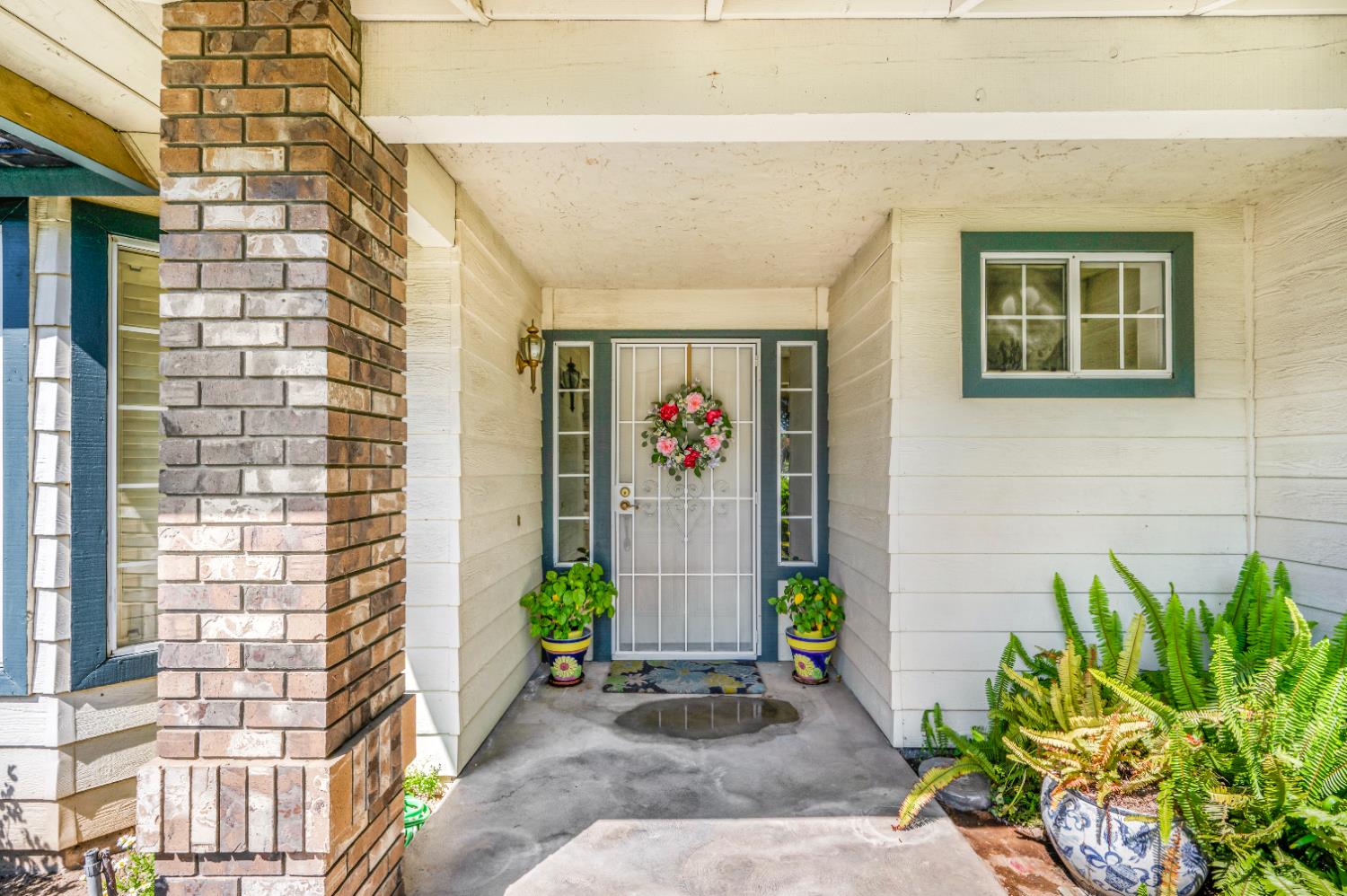 6323 N Marks Ave, Fresno, CA 93711