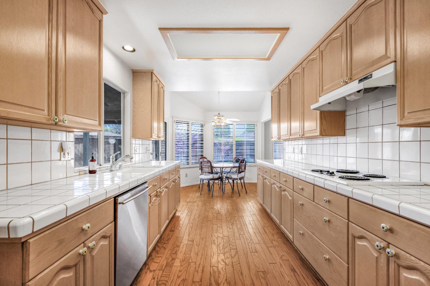 6323 N Marks Ave, Fresno, CA 93711