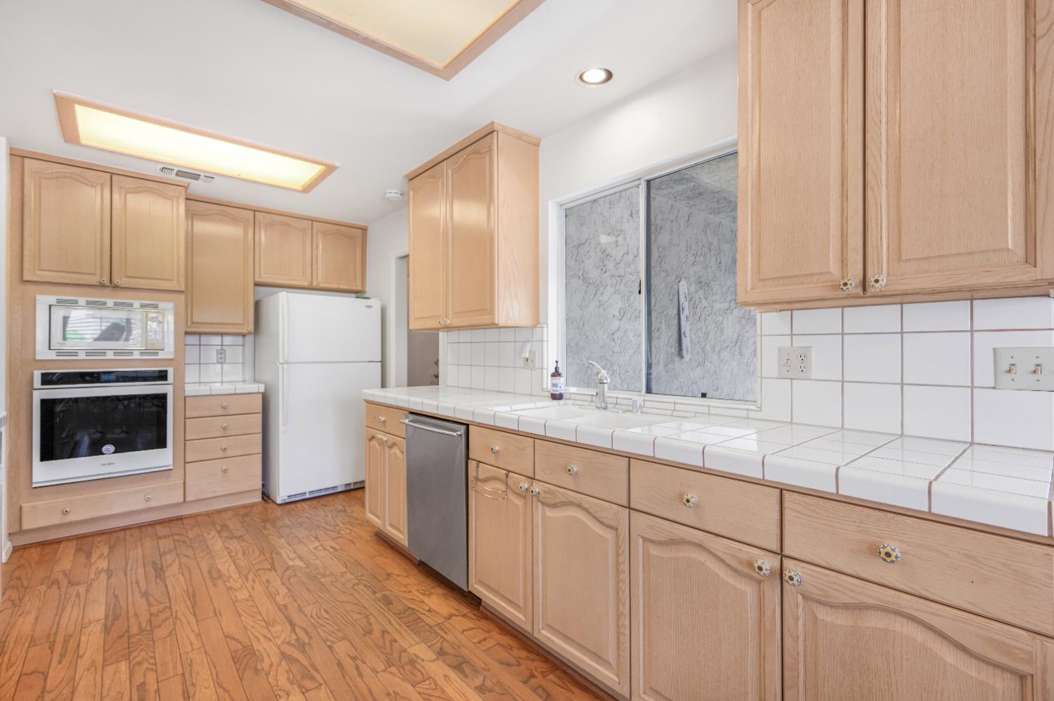 6323 N Marks Ave, Fresno, CA 93711