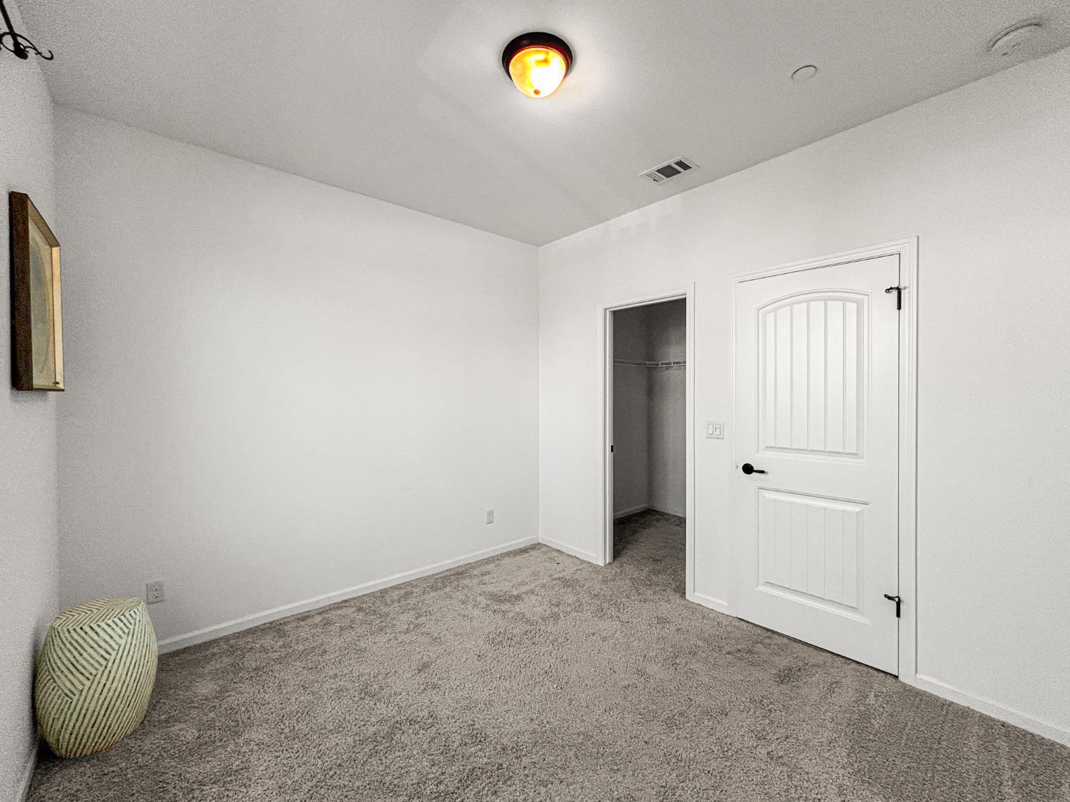 1009 El Molino Ave, Clovis, CA 93619