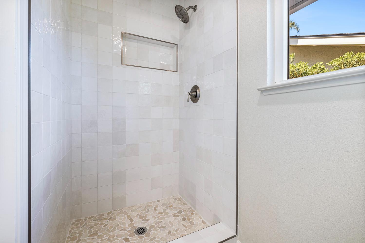 6459 N Tamera Ave, Fresno, CA 93711