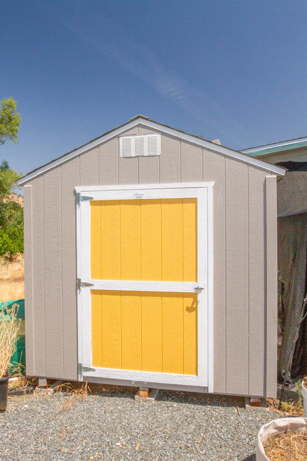 35032 George Smith Rd, Yokuts Valley, CA 93675