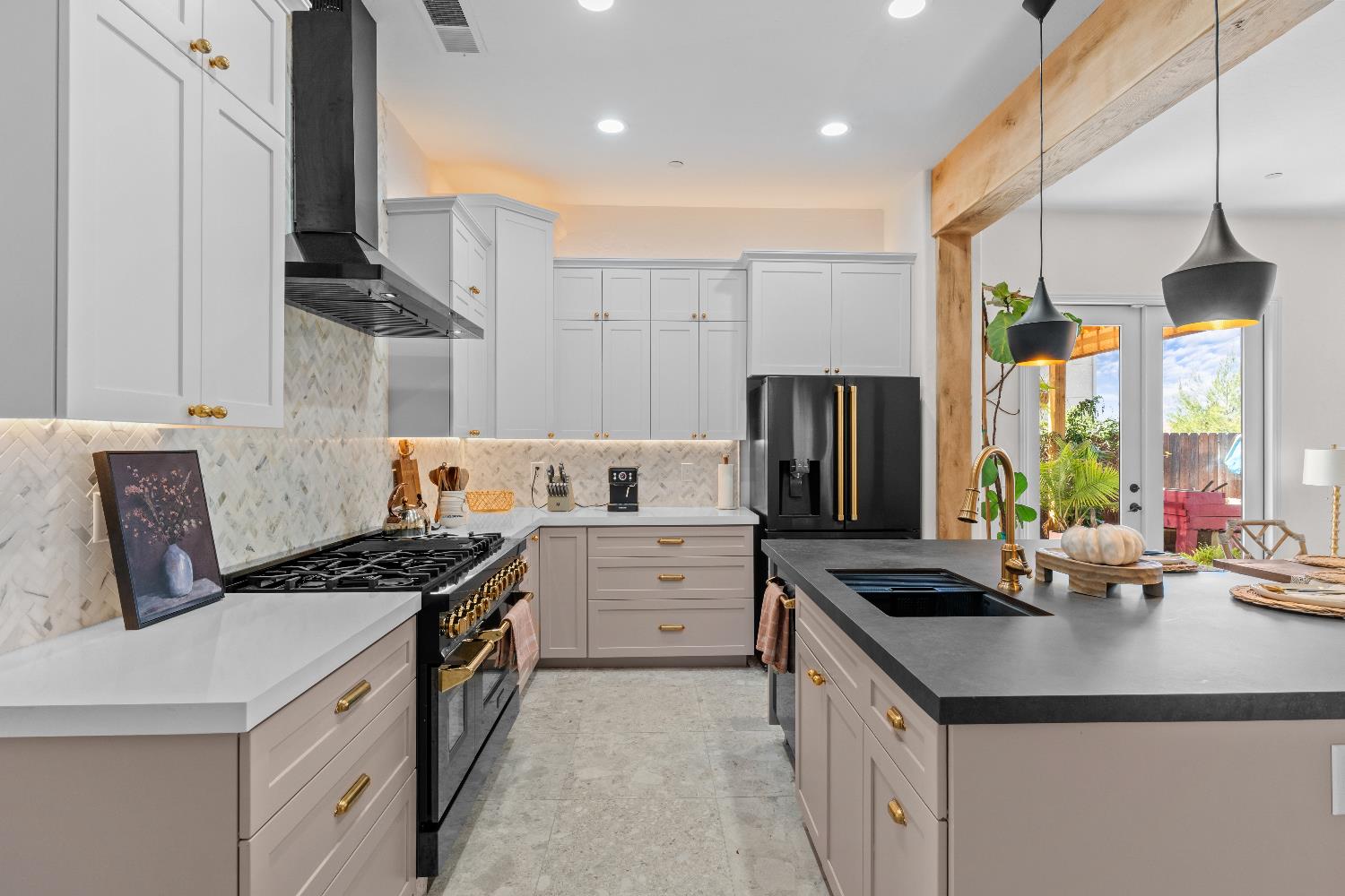 21255 Ruscello Ln, Friant, CA 93626