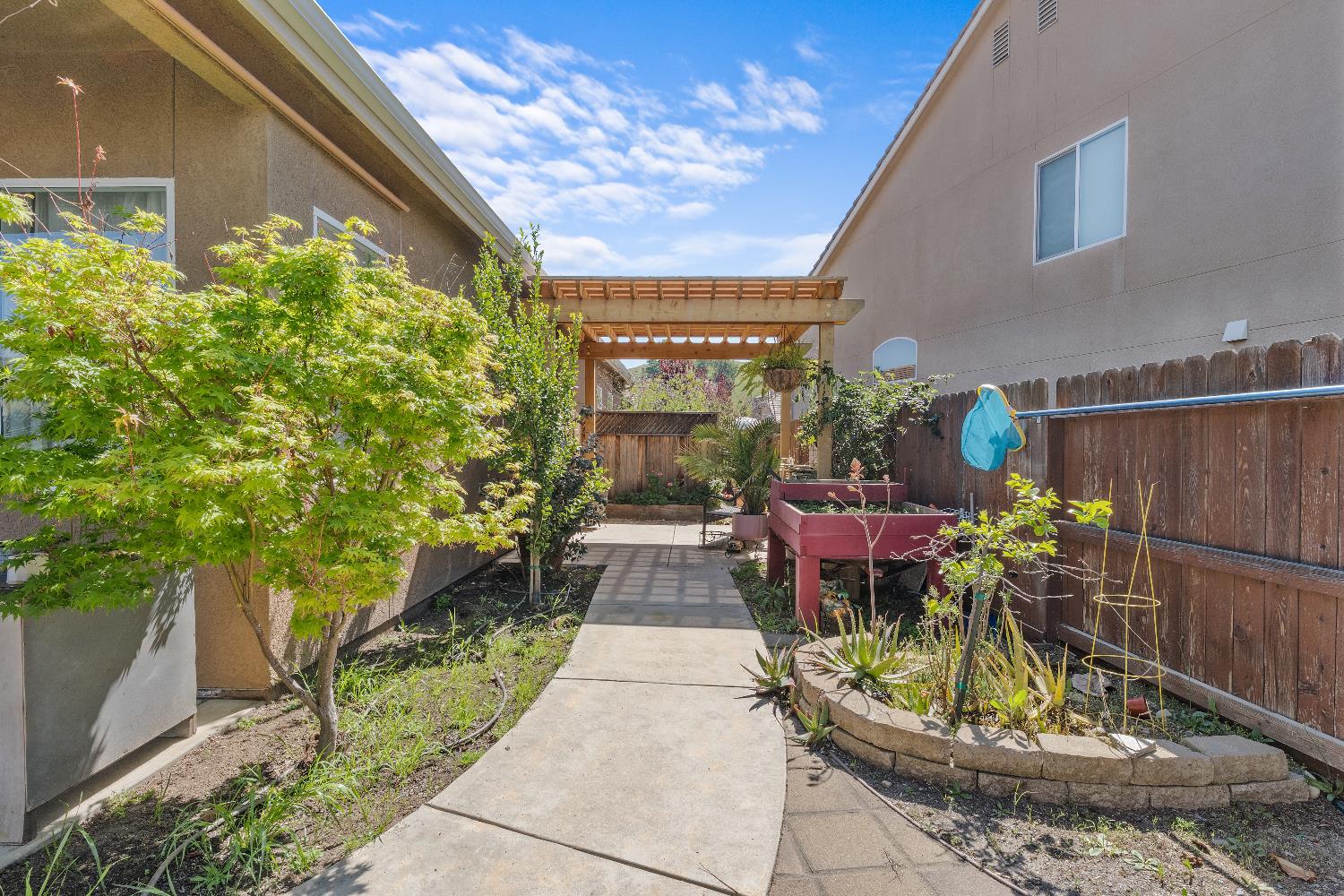 21255 Ruscello Ln, Friant, CA 93626