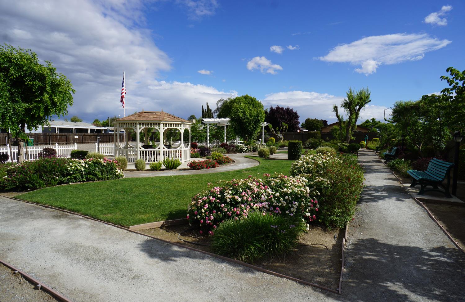 1551 6th Avenue Dr #38, Kingsburg, CA 93631